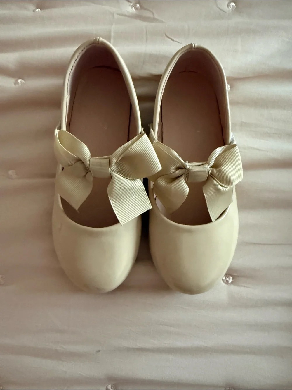 Girls Cream Bow Mary Jane Kids Shoes
